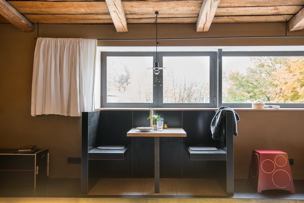 Gaestehaus Berge 아샤우임히엠가우 외부 사진